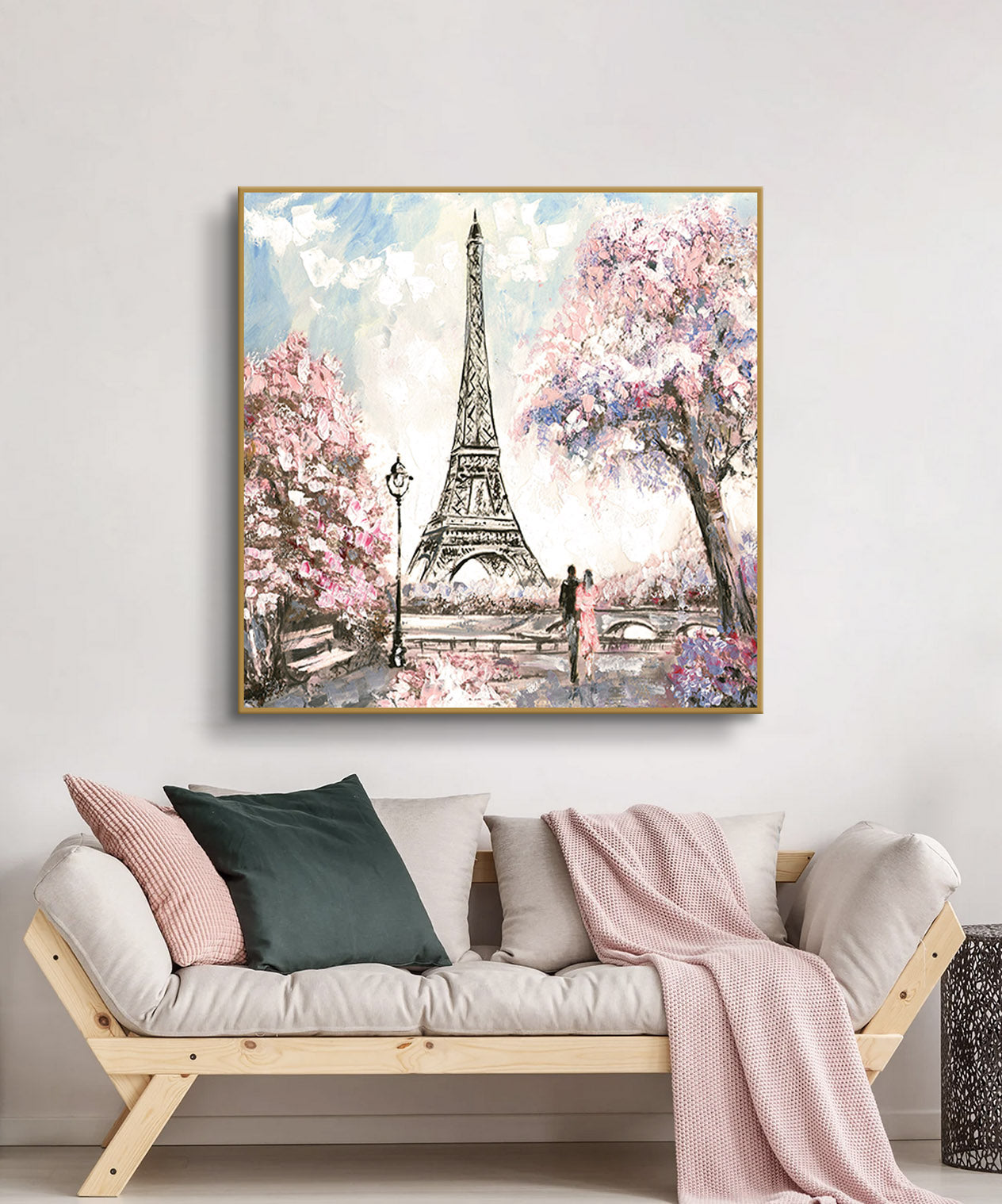 Simulación decoración interior — cuadro paisaje parisino en tonos rosas en salón contemporáneo, ambiente romántico, Massinart