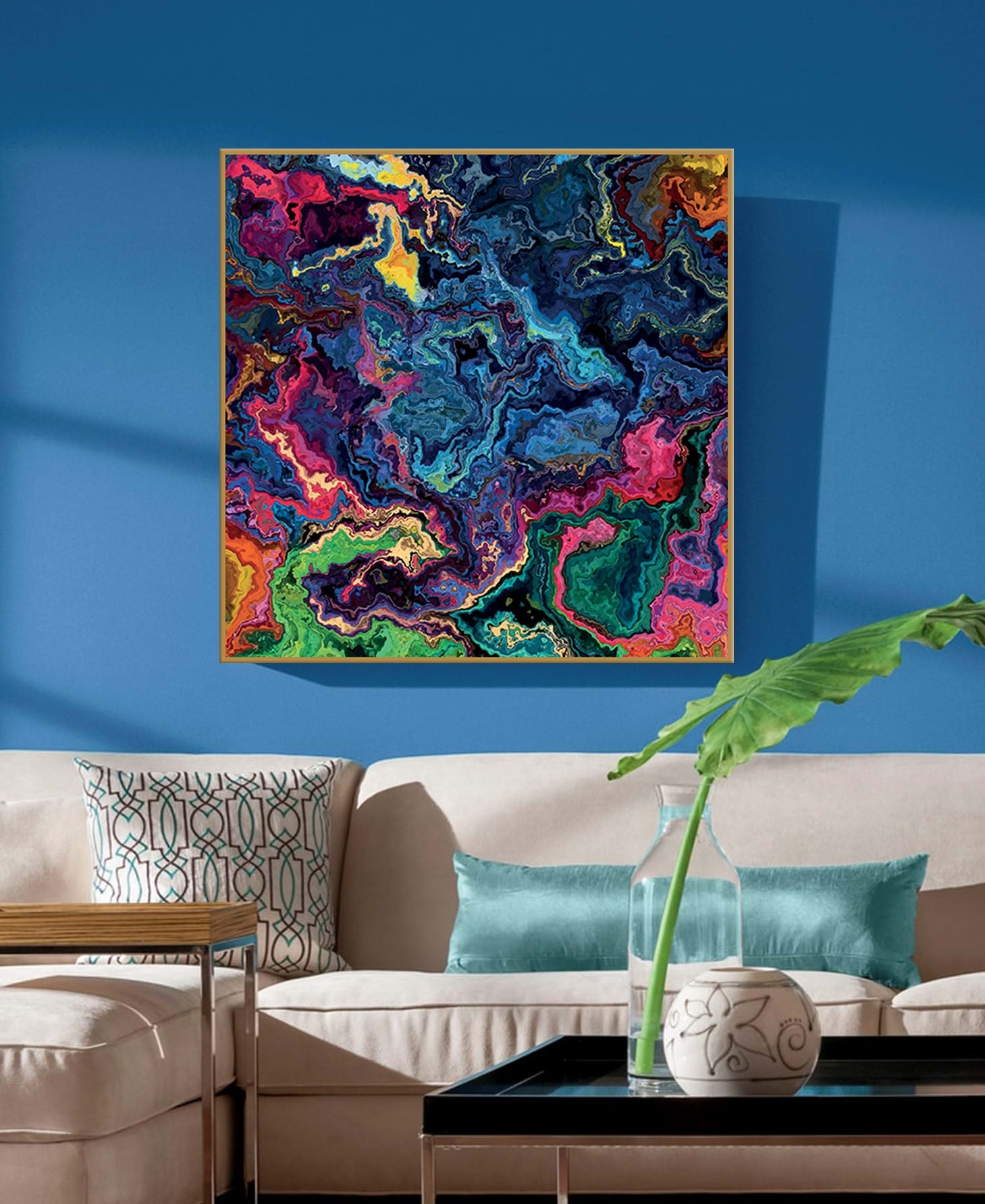 Decoración interior contemporánea con lienzo abstracto colorido — Massinart