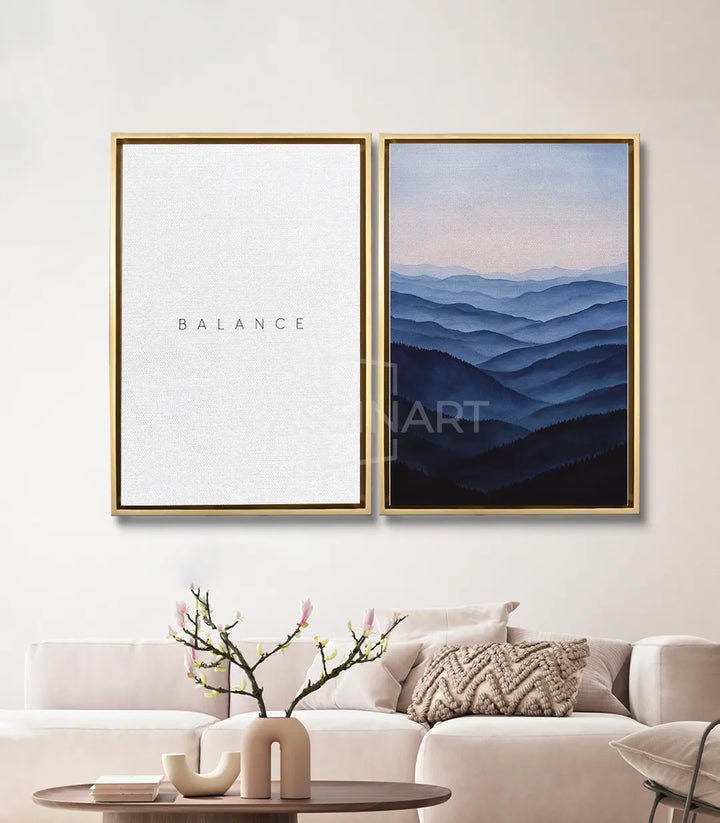 Díptico Balance en salón moderno Massinart — decoración mural minimalista en tonos azules