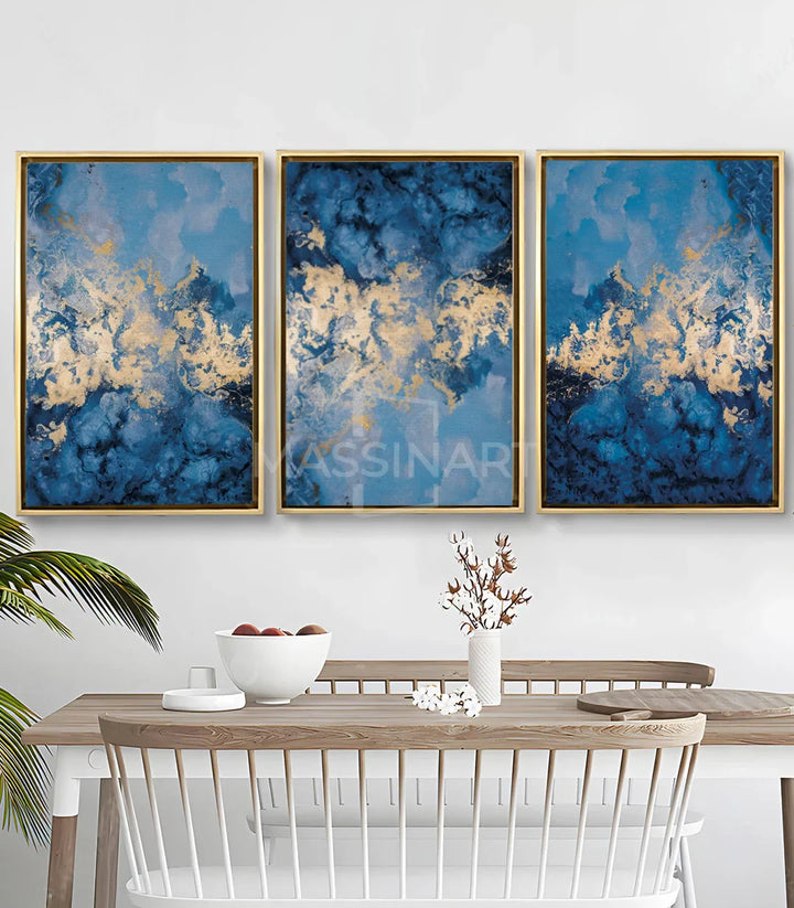 Cuadro abstracto tríptico paisaje bosque en salón moderno — Massinart