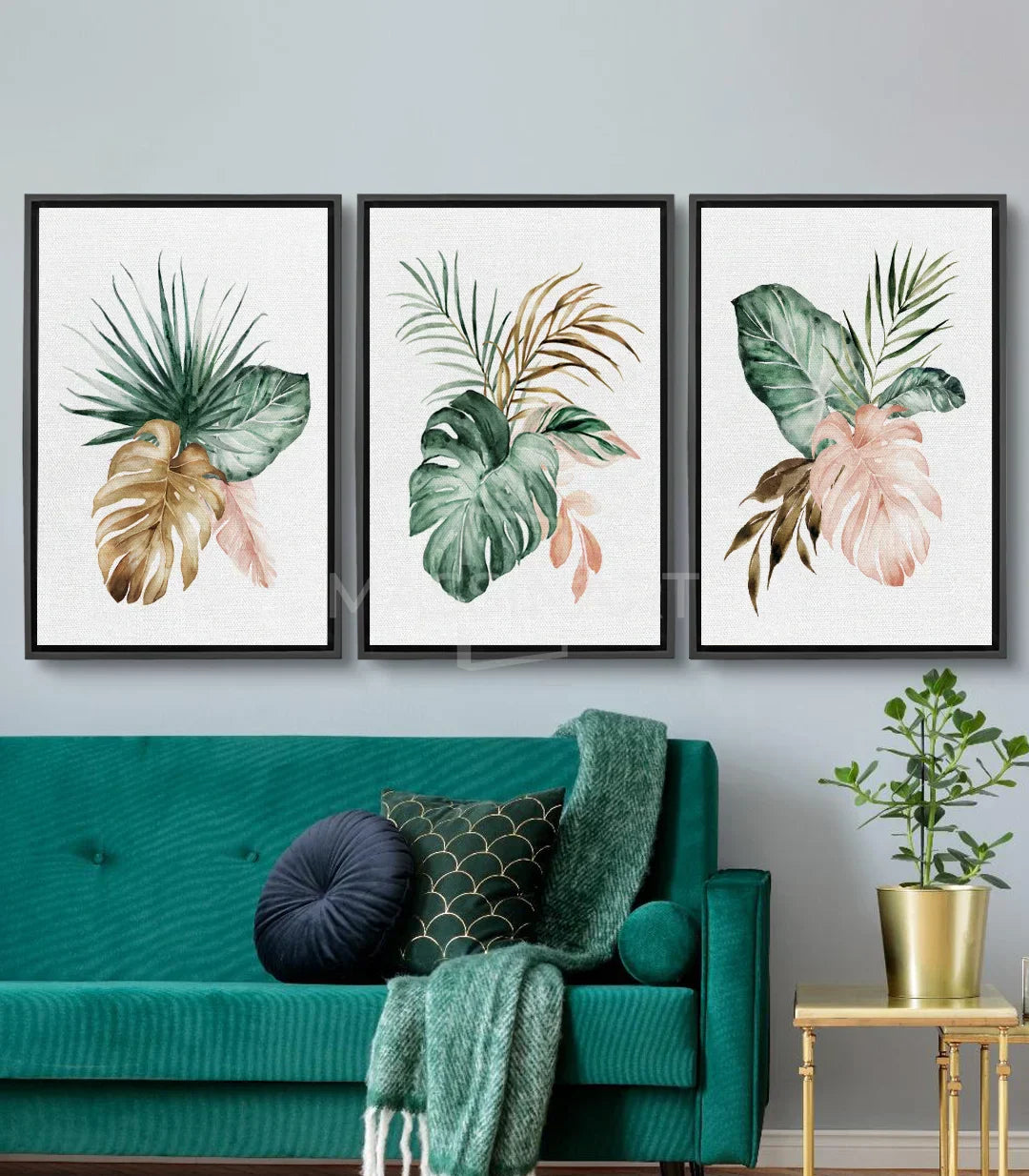 Cuadro decorativo con hojas de monstera y flor rosa en acuarela, estilo minimalista