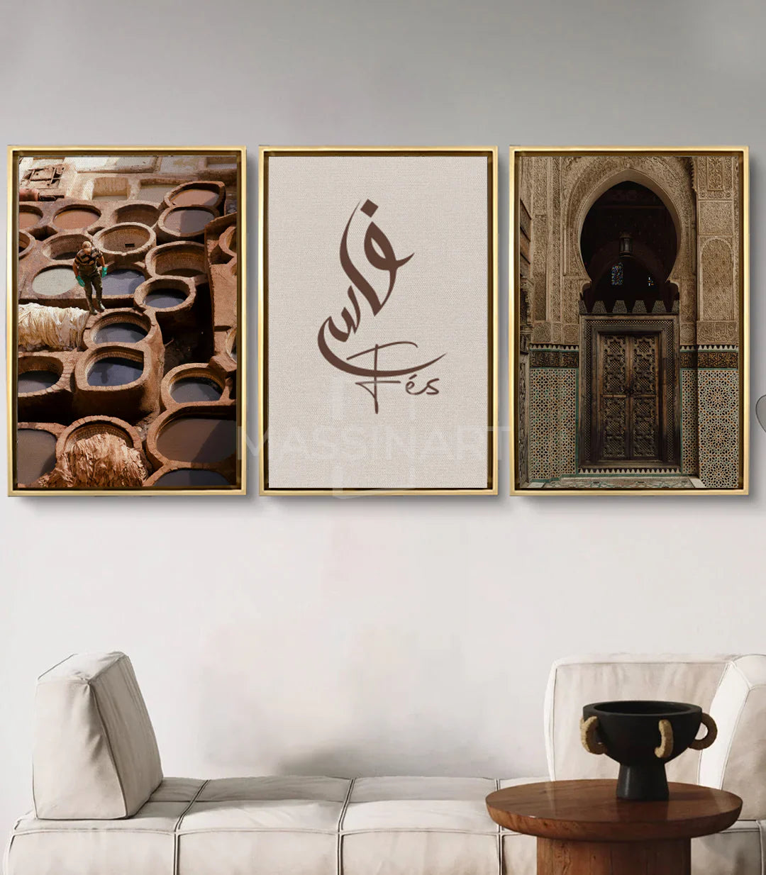 Cuadro caligrafía árabe Fez beige Massinart — escritura árabe elegante sobre muro antiguo