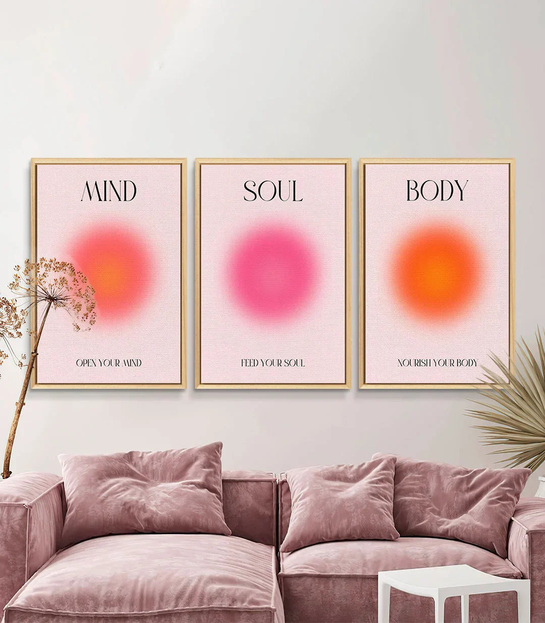 Detalle del cuadro Mind Soul Body con mensaje de bienestar en estilo minimalista