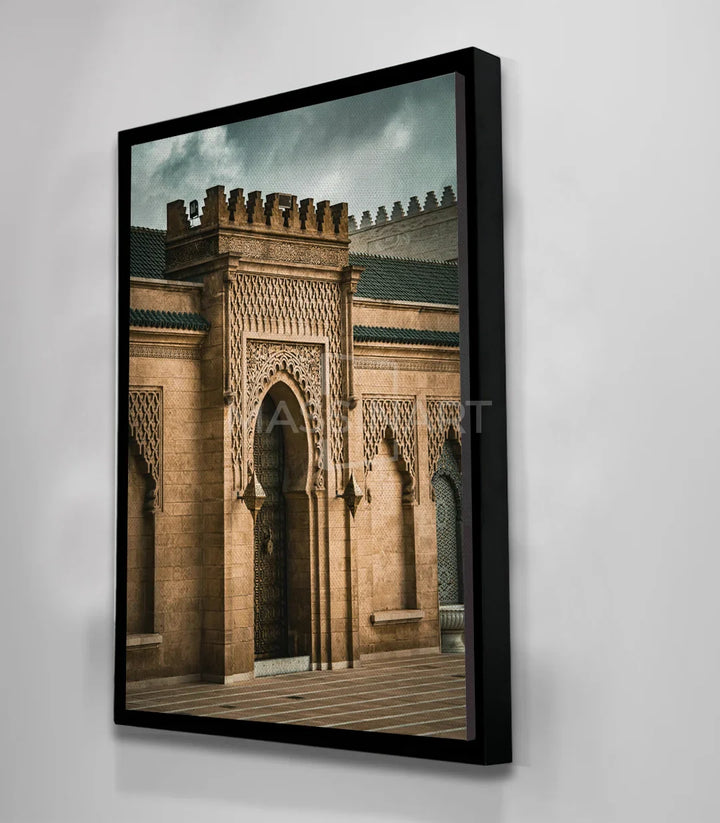 Cuadro Opulent Gate en ambientación de pasillo decorativo — Massinart