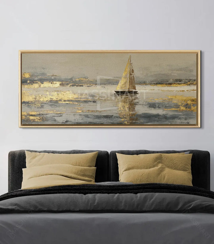 Decoración dormitorio — cuadro paisaje marino Sail Glow, conjunto armónico negro y dorado Massinart