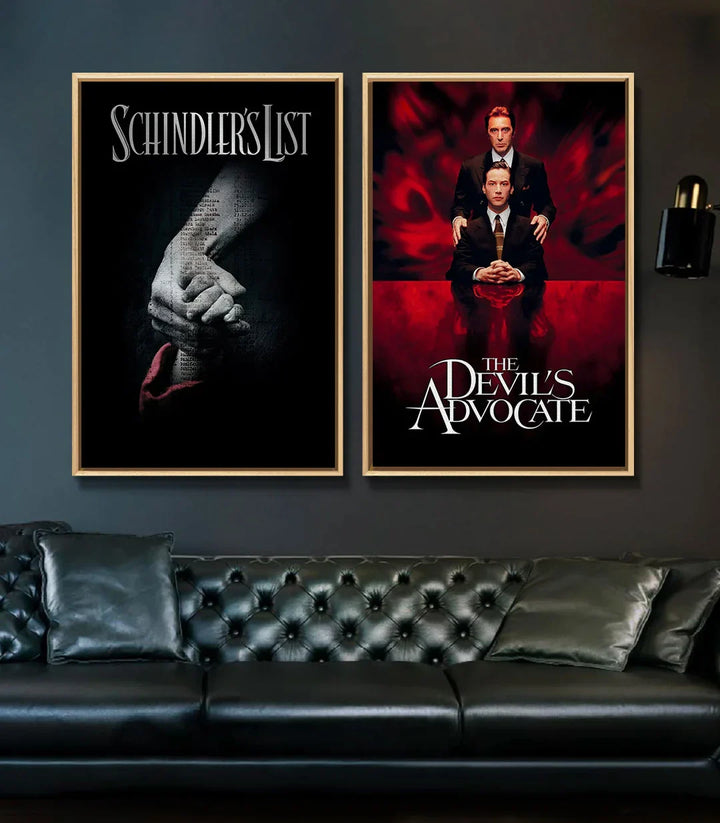 Decoración salón moderno con díptico de carteles de cine en negro y rojo Massinart