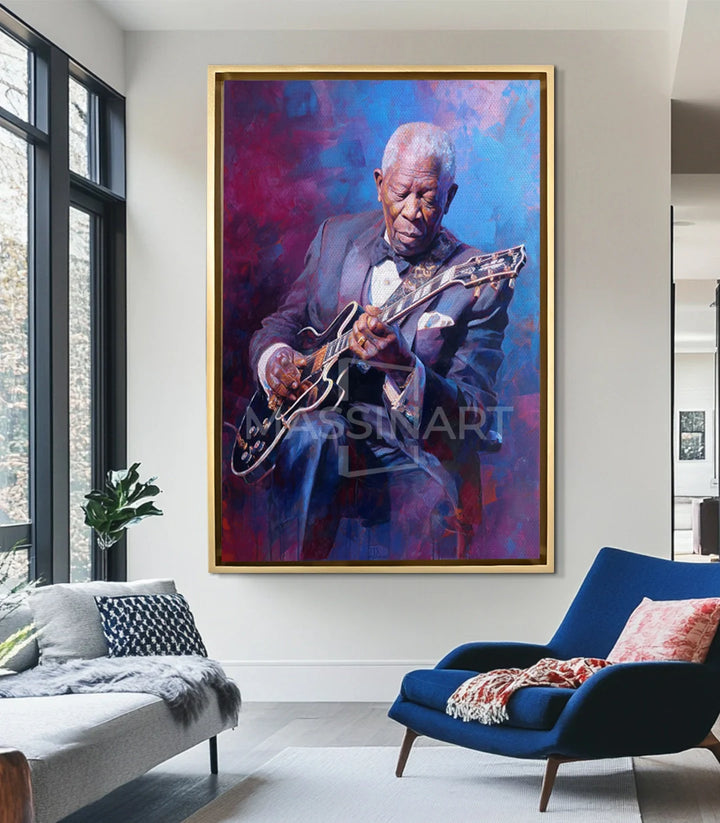 Cuadro Maestro Of Strings en salón moderno — decoración mural contemporánea | Massinart