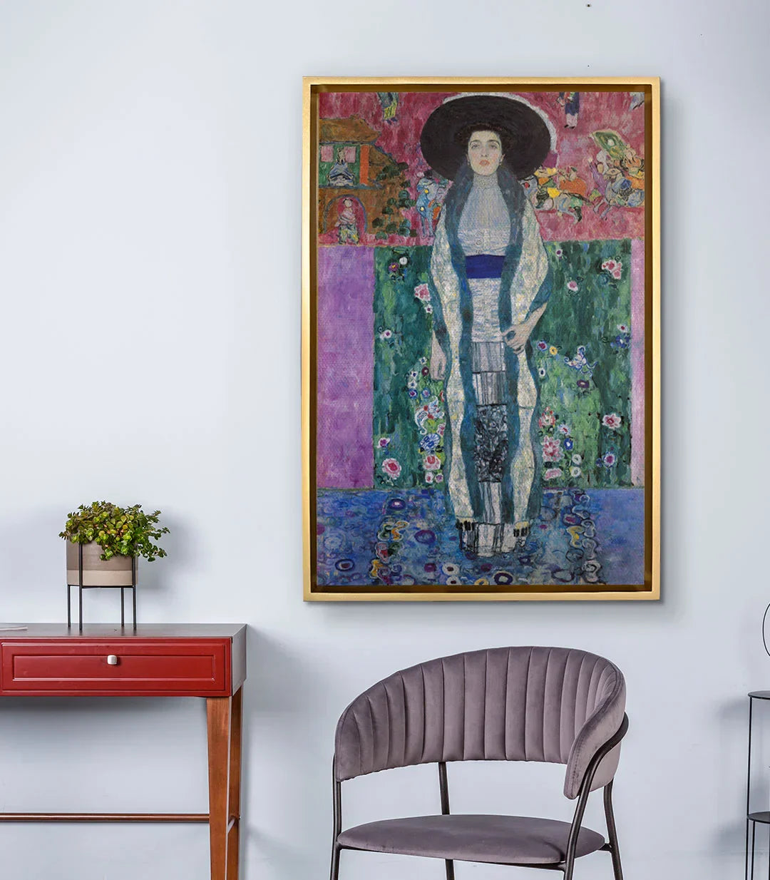 Decoración de pasillo con cuadro retrato mujer vertical, Massinart