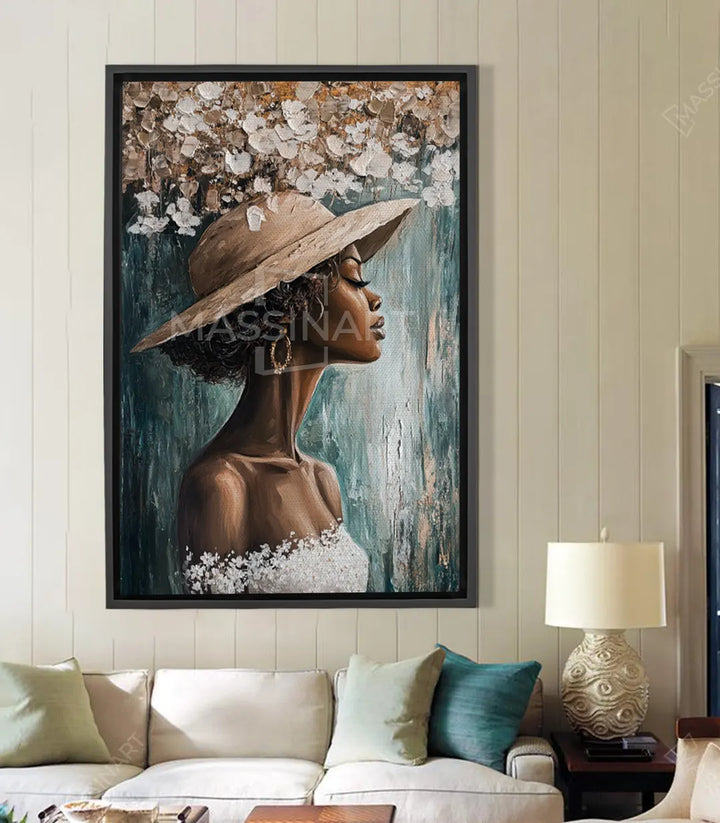 Gentle Bloom – cuadro retrato mujer elegante con sombrero y flores blancas, estilo contemporáneo
