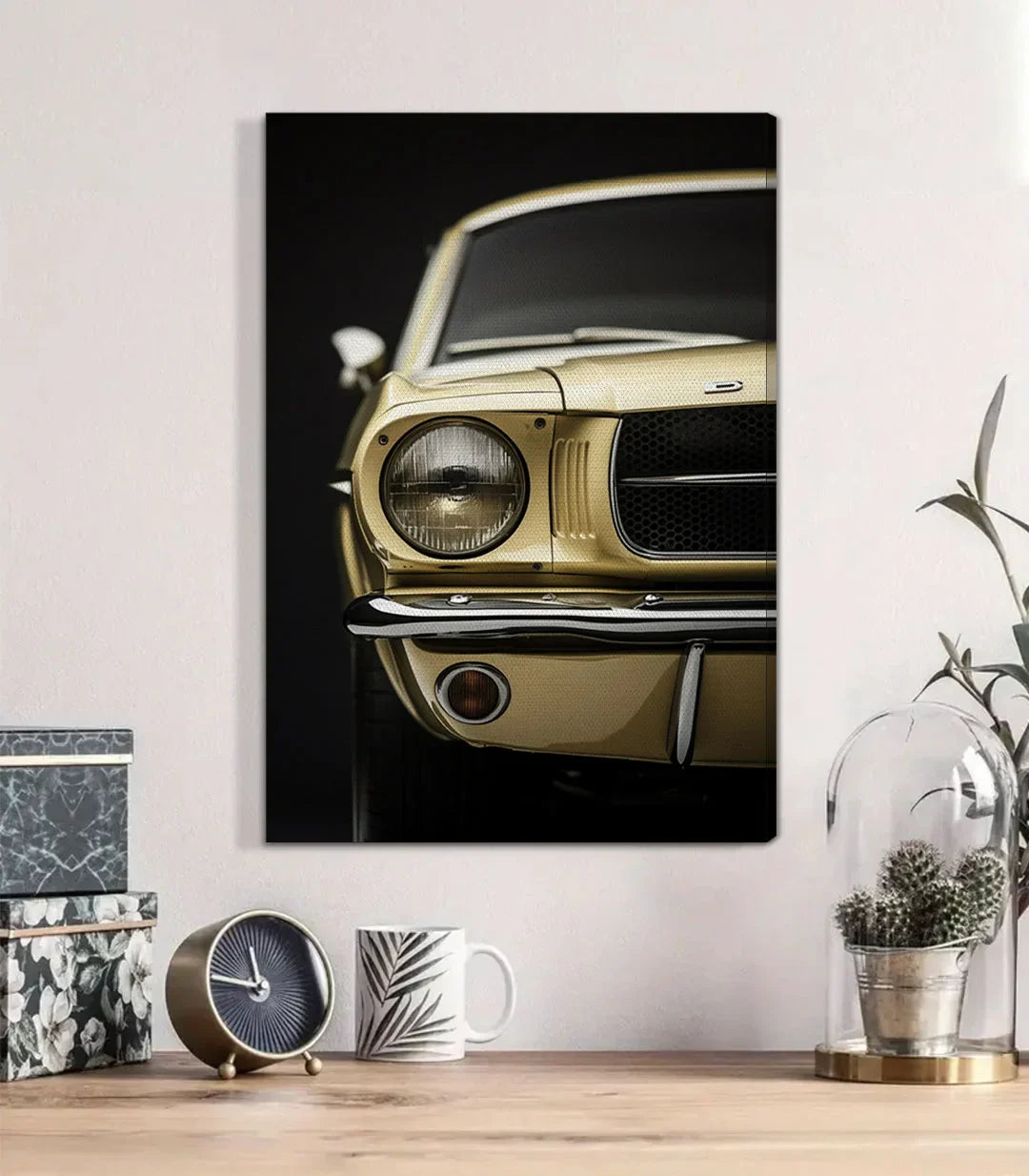 Cuadro Timeless Mustang estilo retro coche clásico tonos dorados y negro Massinart