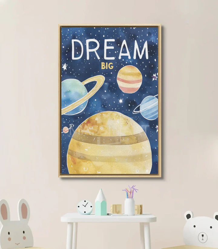 Decoración infantil moderna — cuadro motivador con planetas y cosmos en habitación de niño contemporánea, Massinart