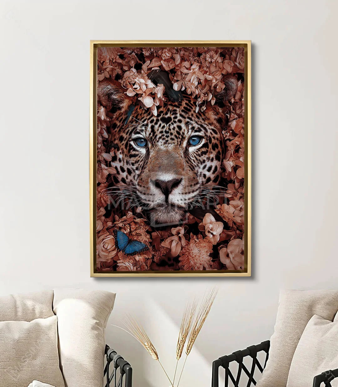 Decoración salón moderno con cuadro Wild Jaguar jaguar floral — Massinart