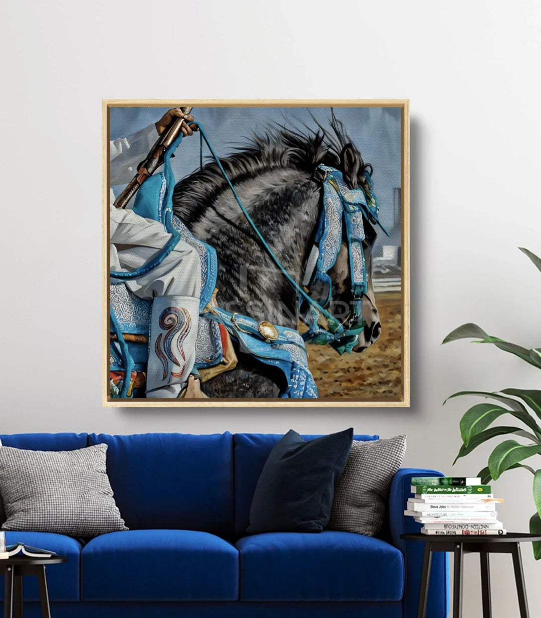 Decoración de salón contemporáneo con cuadro Heritage Ride de caballo marroquí en marco negro Massinart