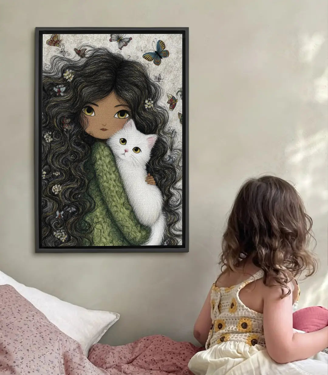 Cuadro Soft Cuddle — ilustración niña y gato con mariposas, tonos verdes y negro, estilo contemporáneo