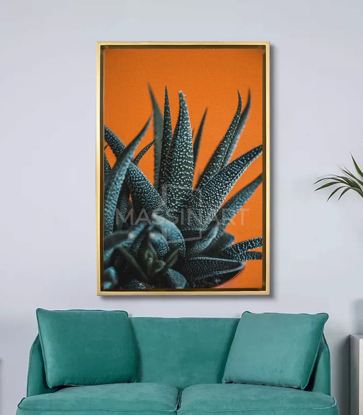 Cuadro botánico Spiked Elegance en salón moderno — decoración pared Massinart