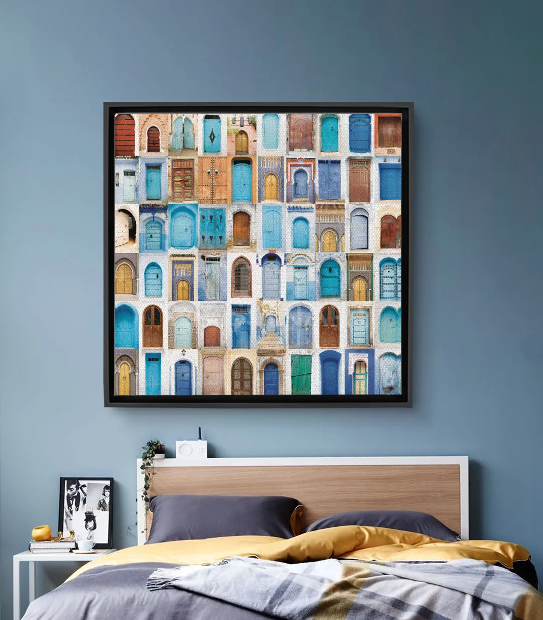 Cuadro Moroccan Doors — collage de puertas marroquíes en azul turquesa y ocre, arte mural Massinart
