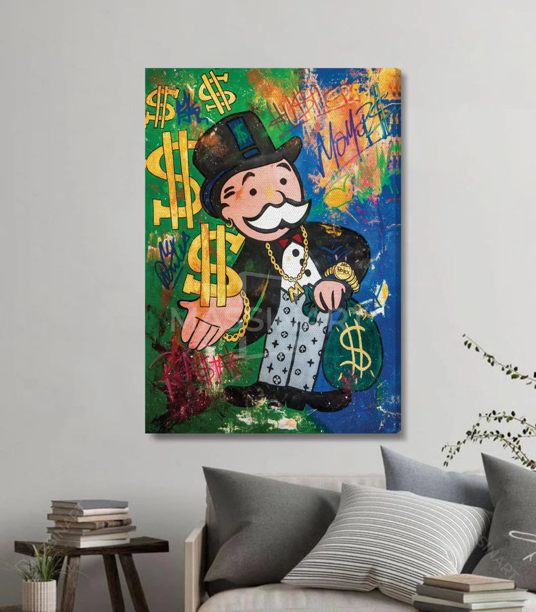 Ambiente salón moderno con cuadro Hustler Massinart — decoración interior pop-art urbano