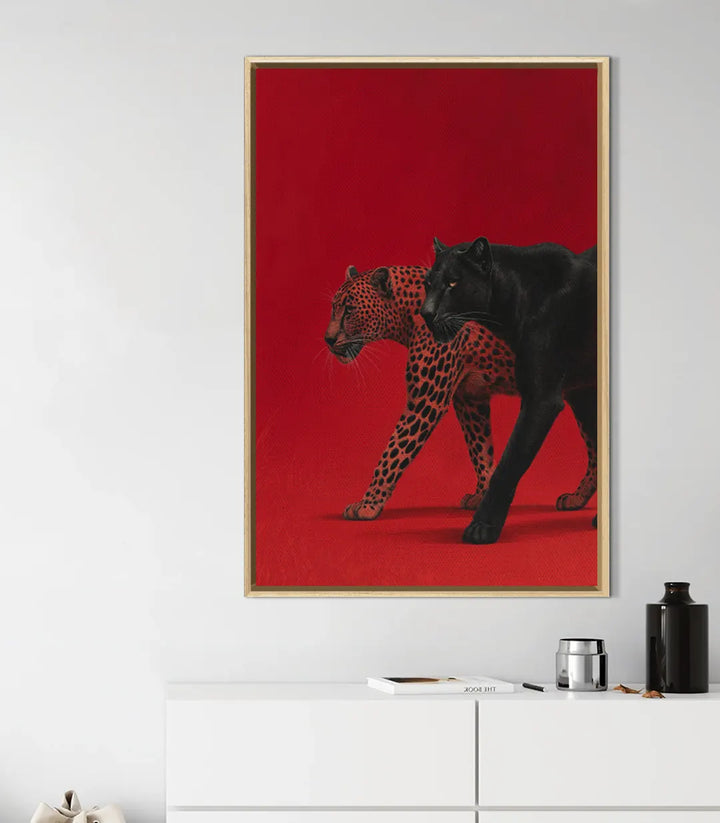 Blood and Shadow – retrato animal de leopardo negro, arte mural de gran presencia para interiores modernos