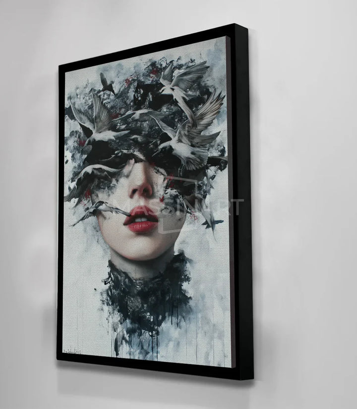 Cuadro mujer con pájaros en escritorio decoración contemporánea Massinart