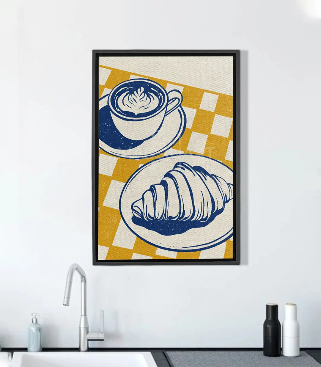 Latte Break – cuadro minimalista de café latte en tonos crema y azul, decoración cocina moderna