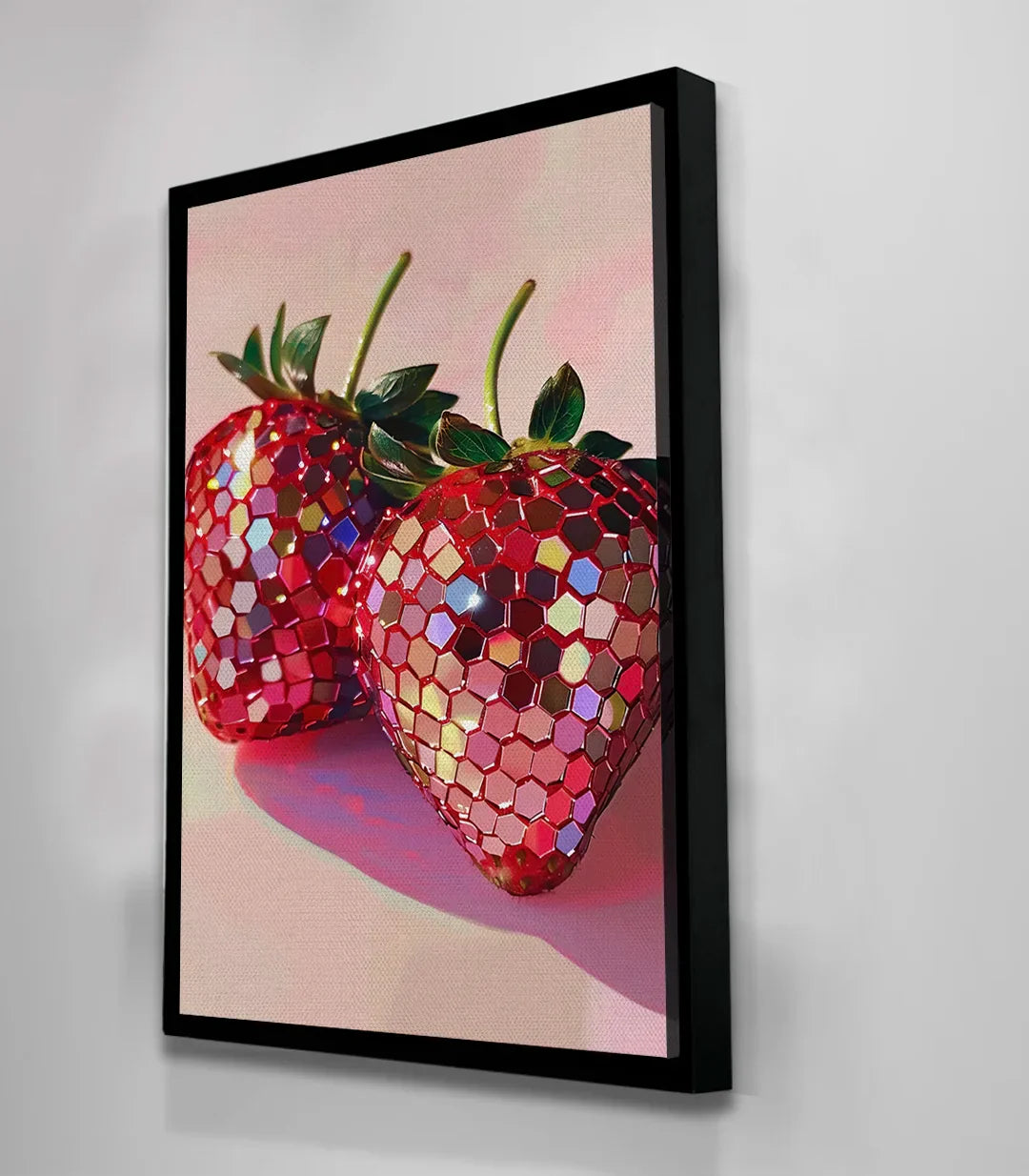Cuadro vertical fresas pop-art en paleta rosa y rojo, decoración de pared — Massinart