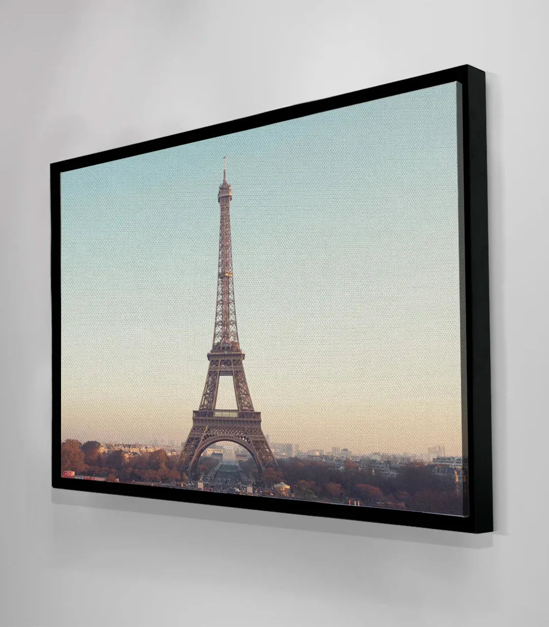 Cuadro Torre Eiffel decoración hotel y Airbnb arte mural Massinart