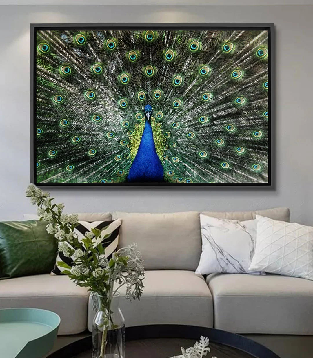 Cuadro pavo real iridiscente Massinart — plumas azules y verdes con ocelos dorados