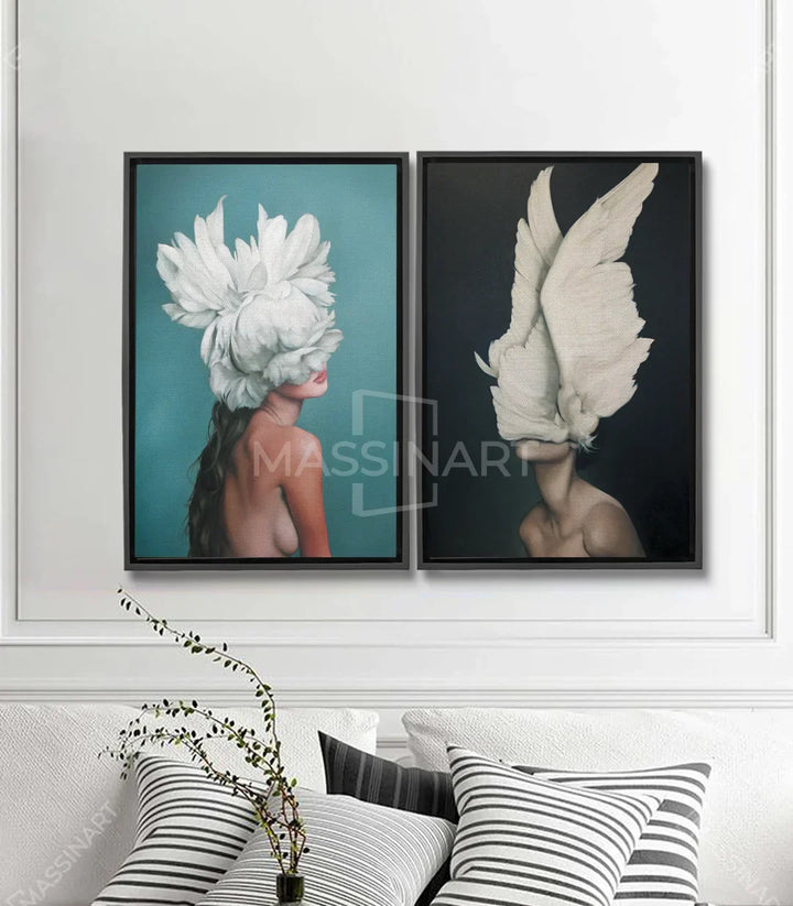 Cuadro Pursuit of Daydreams — retrato femenino con flores blancas sobre fondo turquesa, arte surrealista decorativo