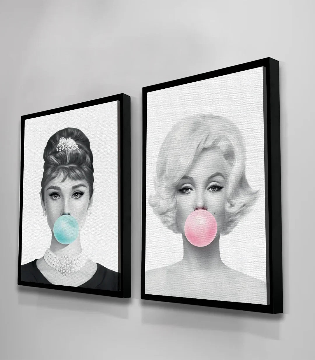 Ambientación dormitorio cuadro Marilyn y Audrey Bubblegum Massinart