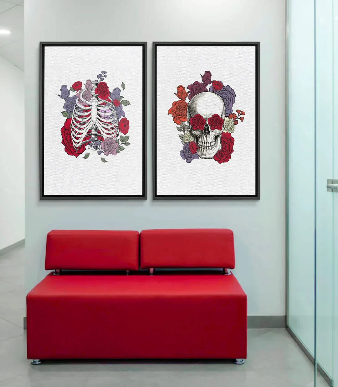Cuadro decorativo anatomía floral con cráneo y rosas rojas estilo gótico contemporáneo Massinart