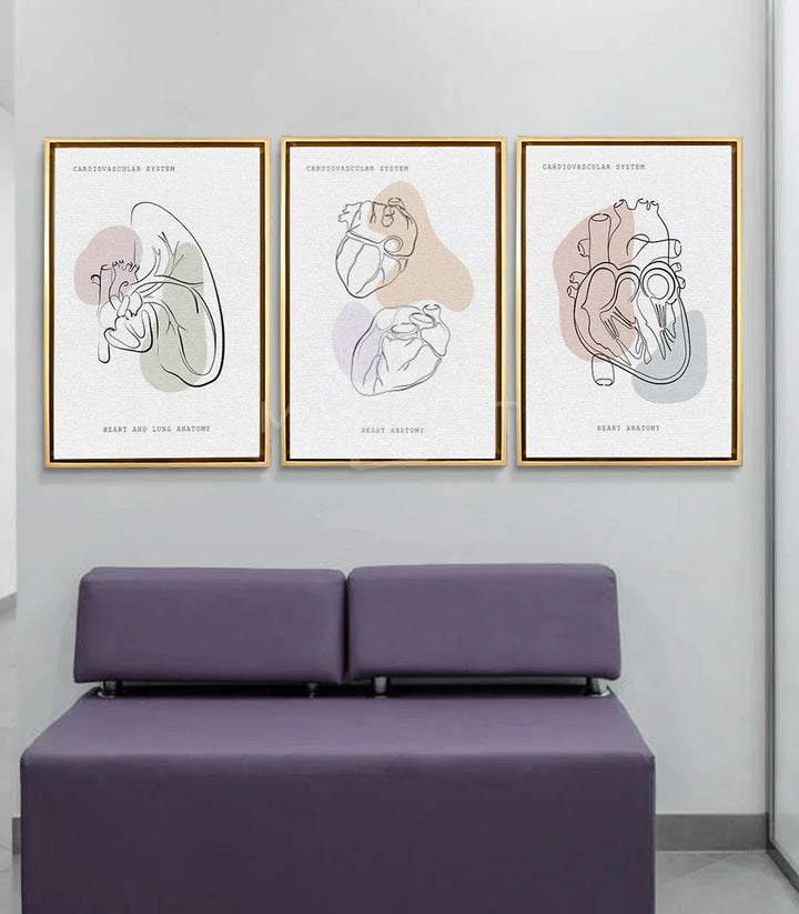 Cuadro Heart Anatomy - corazón anatómico central, tonos beige y lavanda — Massinart