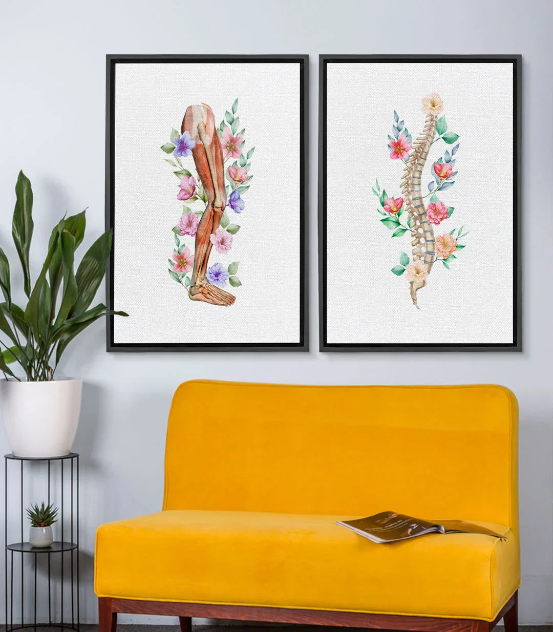 Cuadro Floral Anatomy izquierdo — brazo anatómico decorado con flores rosas y violetas, acuarela botánica Massinart