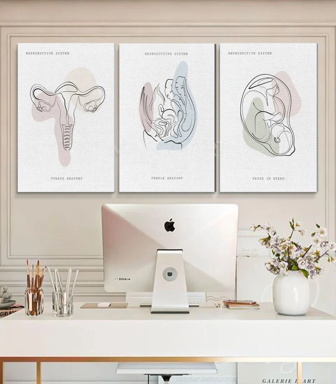 Tríptico Womb Essence en decoración de despacho moderno Massinart