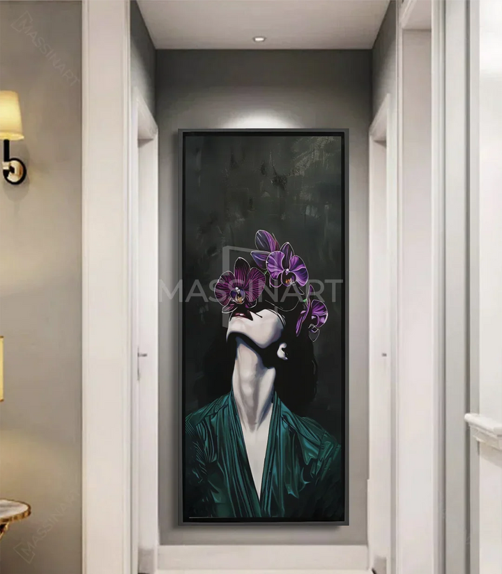 Cuadro retrato mujer orquídea — silueta turquesa sobre fondo negro, estilo figurativo minimalista | Massinart