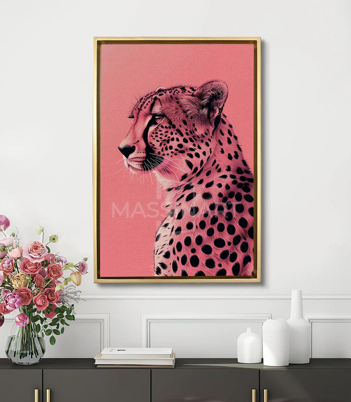 Cuadro Rosy Majesty en salón moderno — arte mural sobre sofá