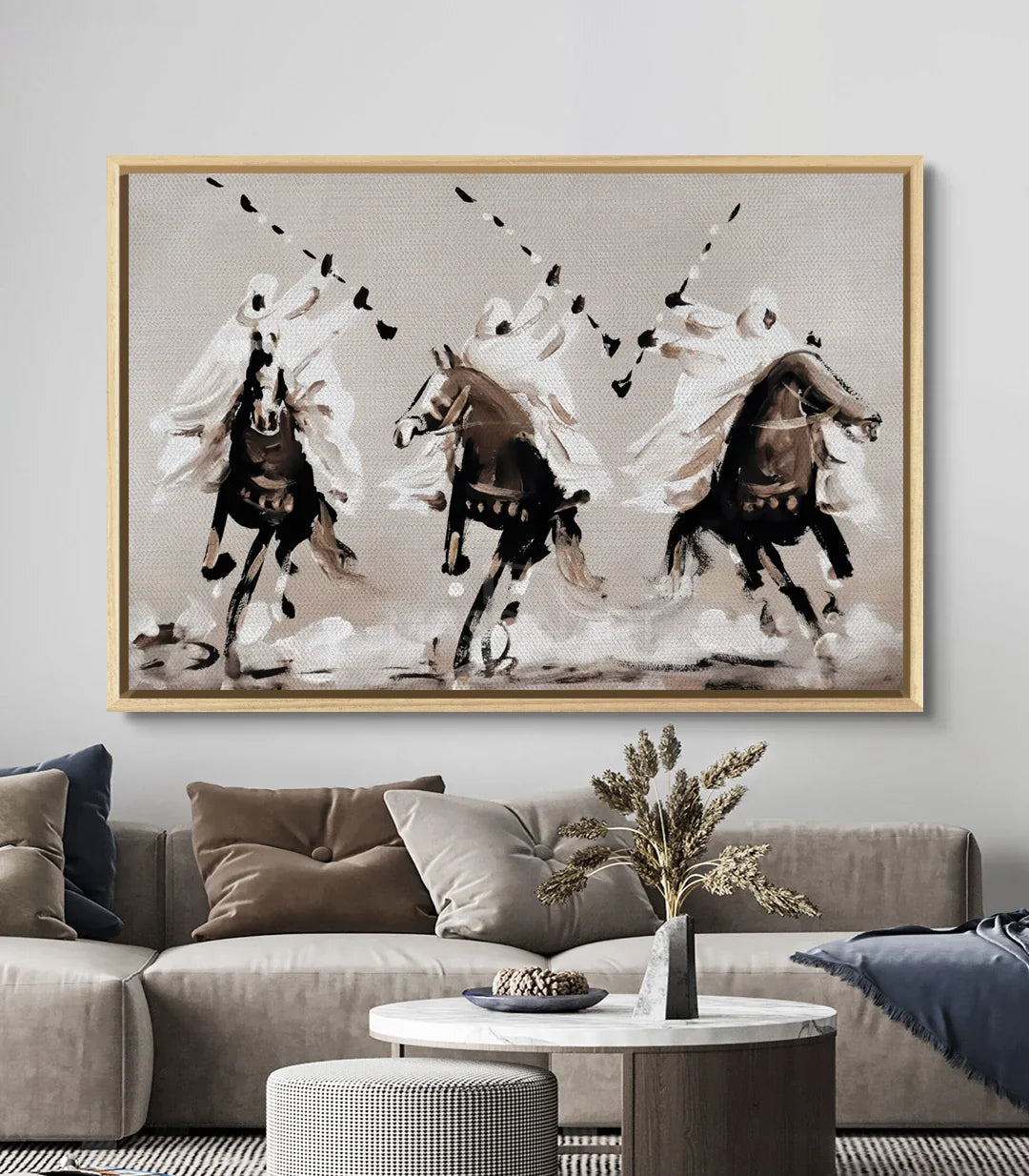 Decoración interior contemporánea con cuadro de caballos del desierto Tbourida Echo, Massinart