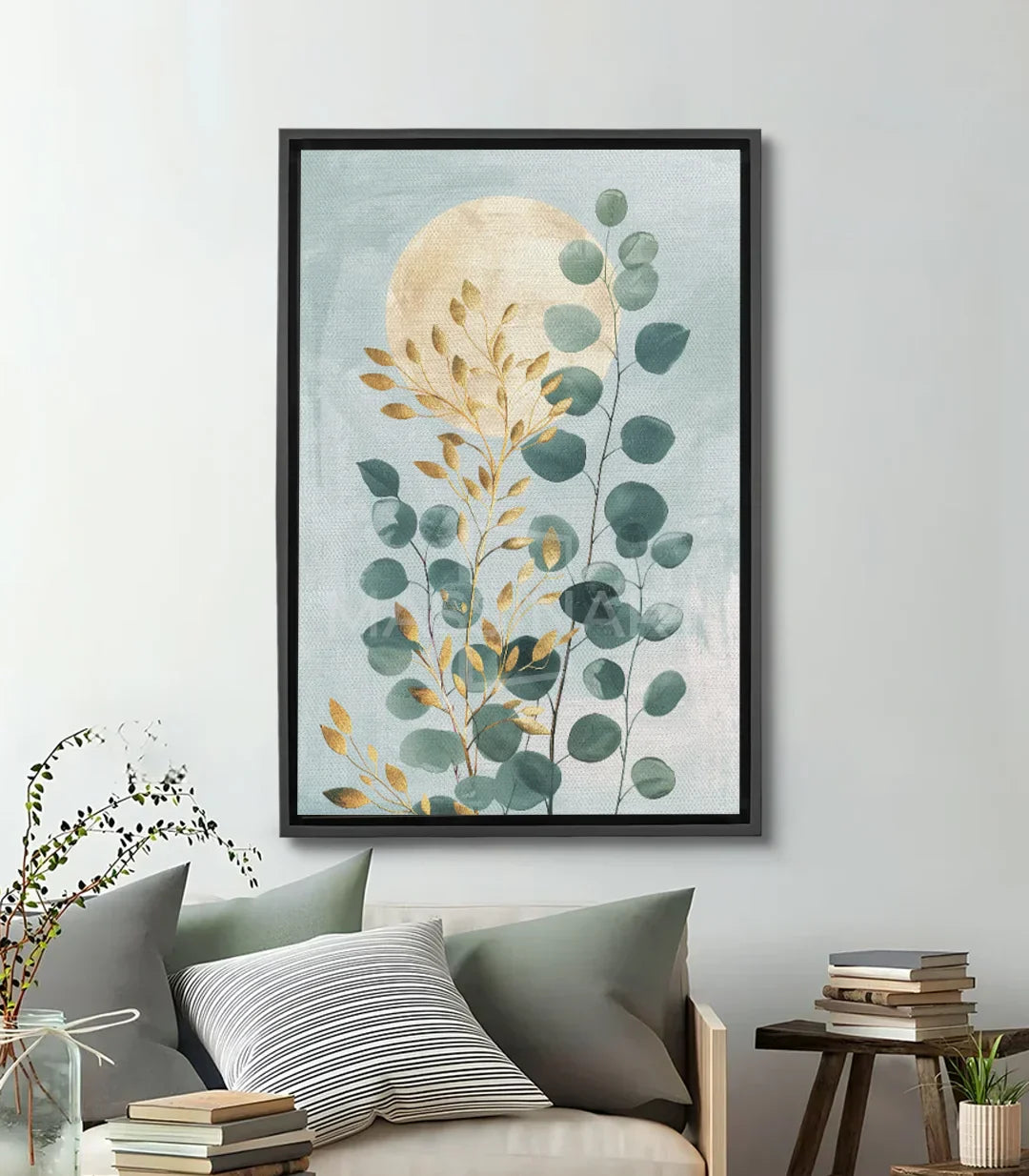 Cuadro decorativo eucalipto con luna dorada sobre fondo azul — estilo botánico minimalista
