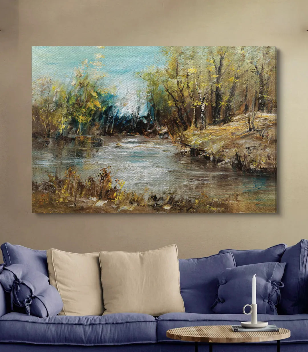 Ambiente salón con cuadro de paisaje otoñal Massinart — tonos cálidos y fríos