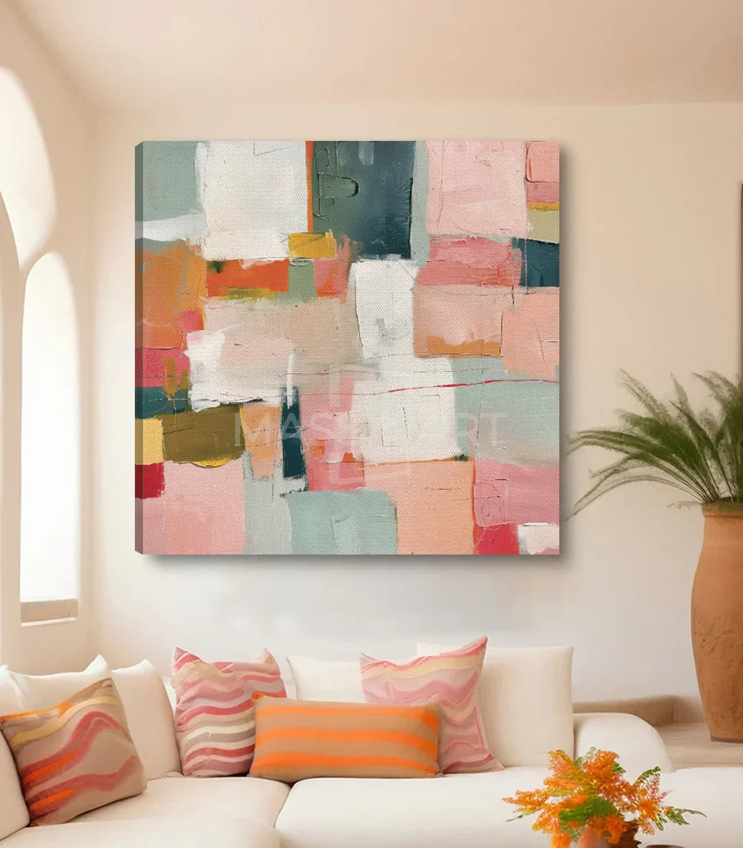 Decoración interior con cuadro Convergence abstracto cuadrado sobre sofá beige — Massinart