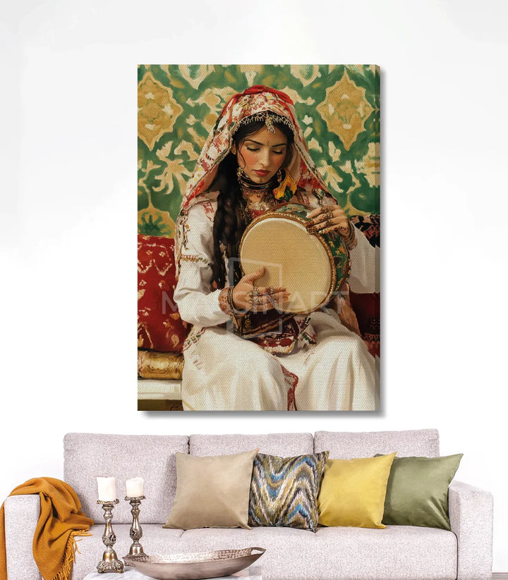 Ambiente Amazigh Rhythm — cuadro retrato de mujer en pared — Massinart