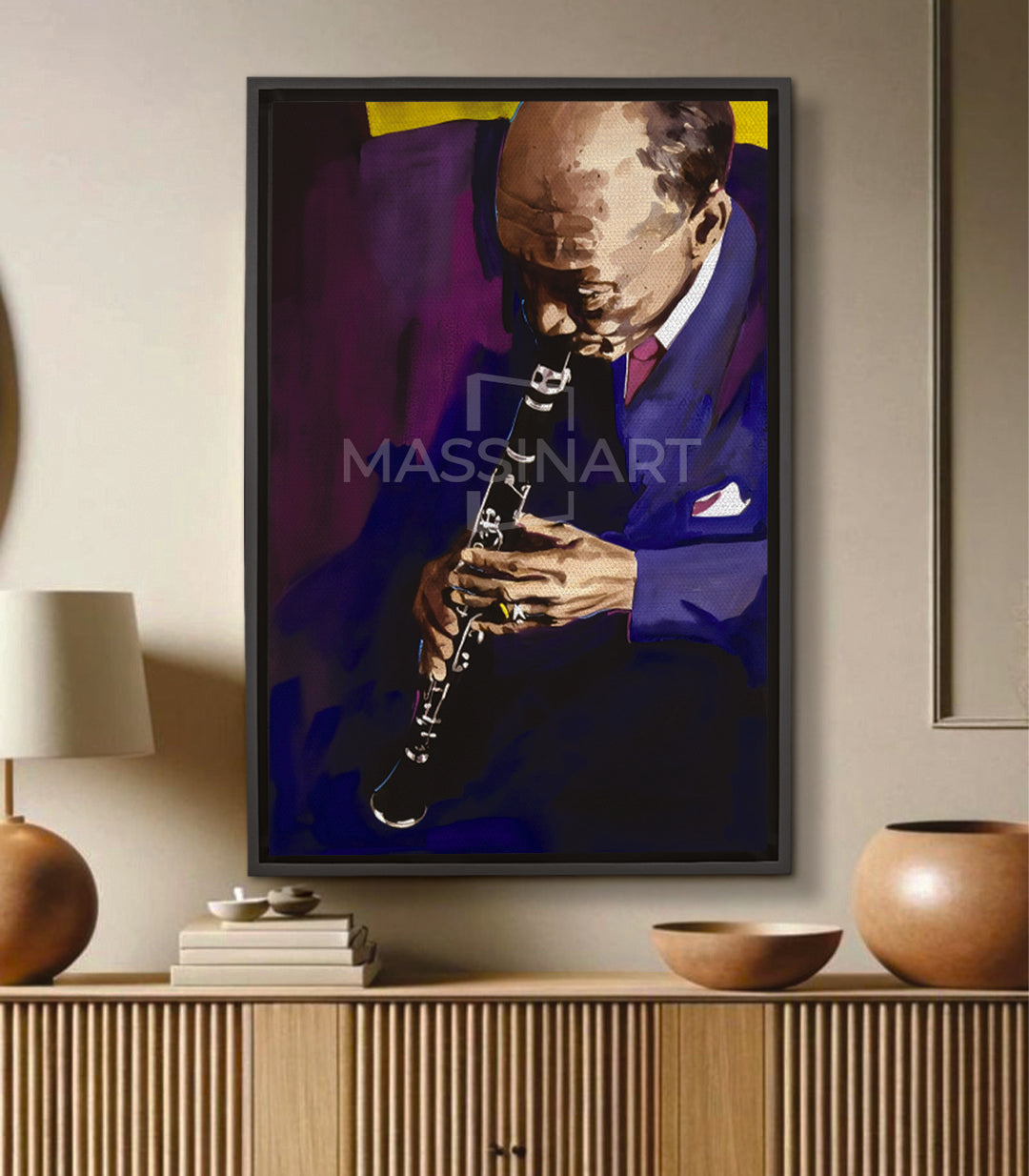 Cuadro retrato saxofonista jazz, traje azul, fondo malva y amarillo — Velvet Jazz Massinart