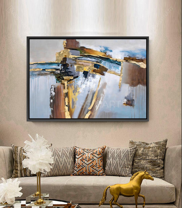 Cuadro abstracto Connection sobre sofá beige en salón moderno con cojines decorativos — Massinart