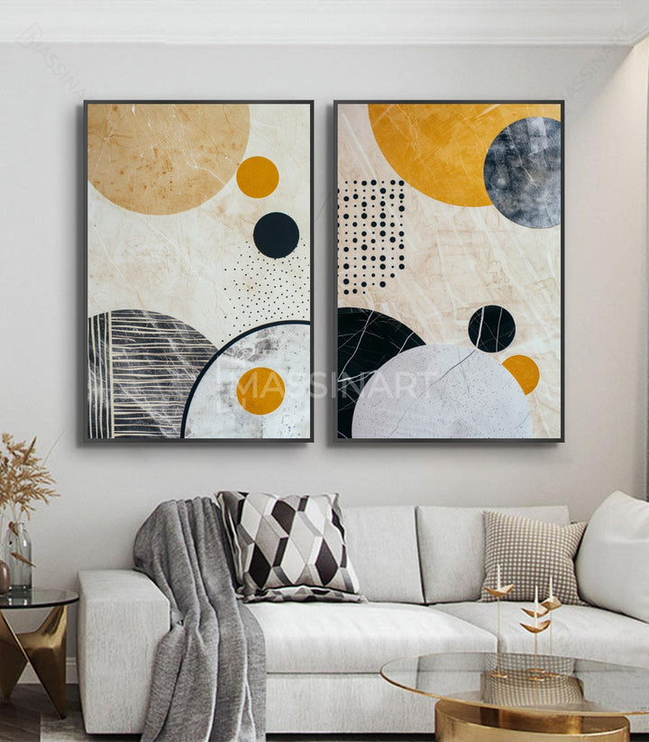 Cuadro Sphere díptico abstracto geométrico, círculos beige negro y dorado, estilo minimalista Massinart