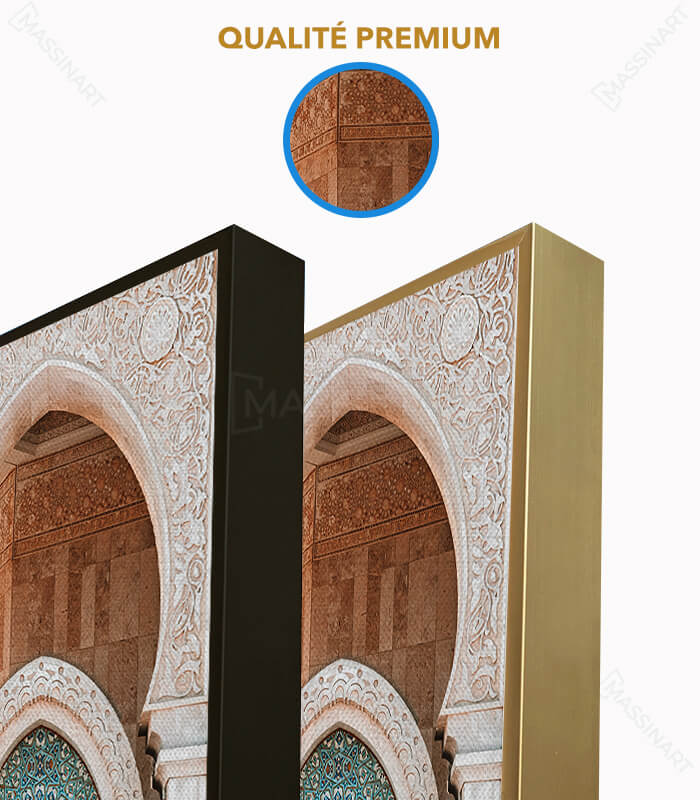 Tríptico Moroccan Soul en interior con sofá gris y cojines amarillos — Massinart