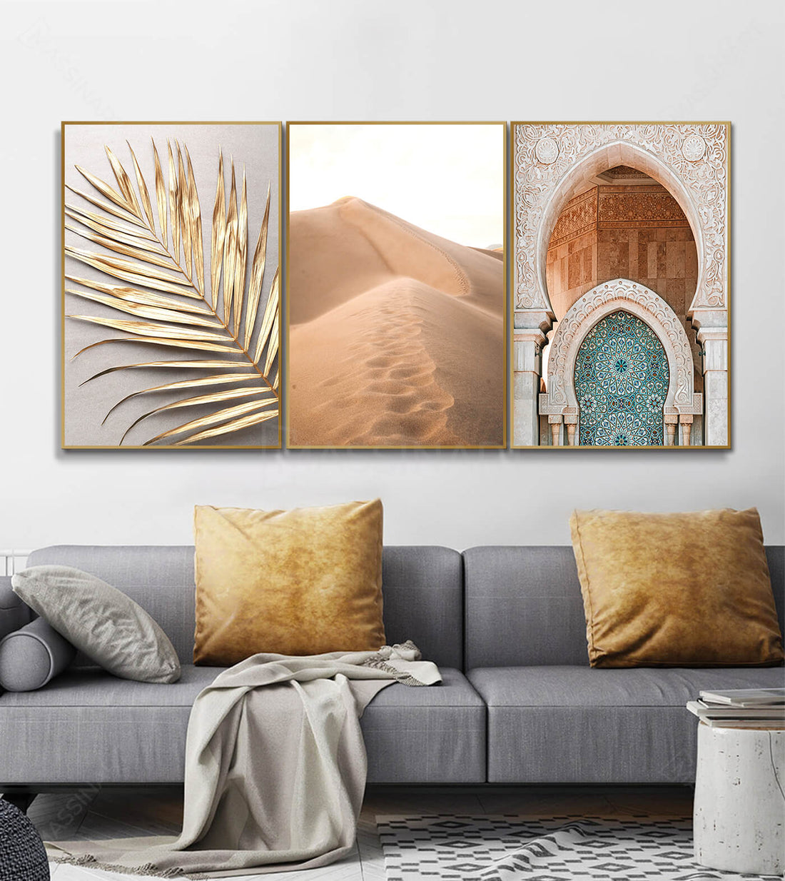 Cuadro hoja de palmera dorada sobre fondo beige claro — Massinart