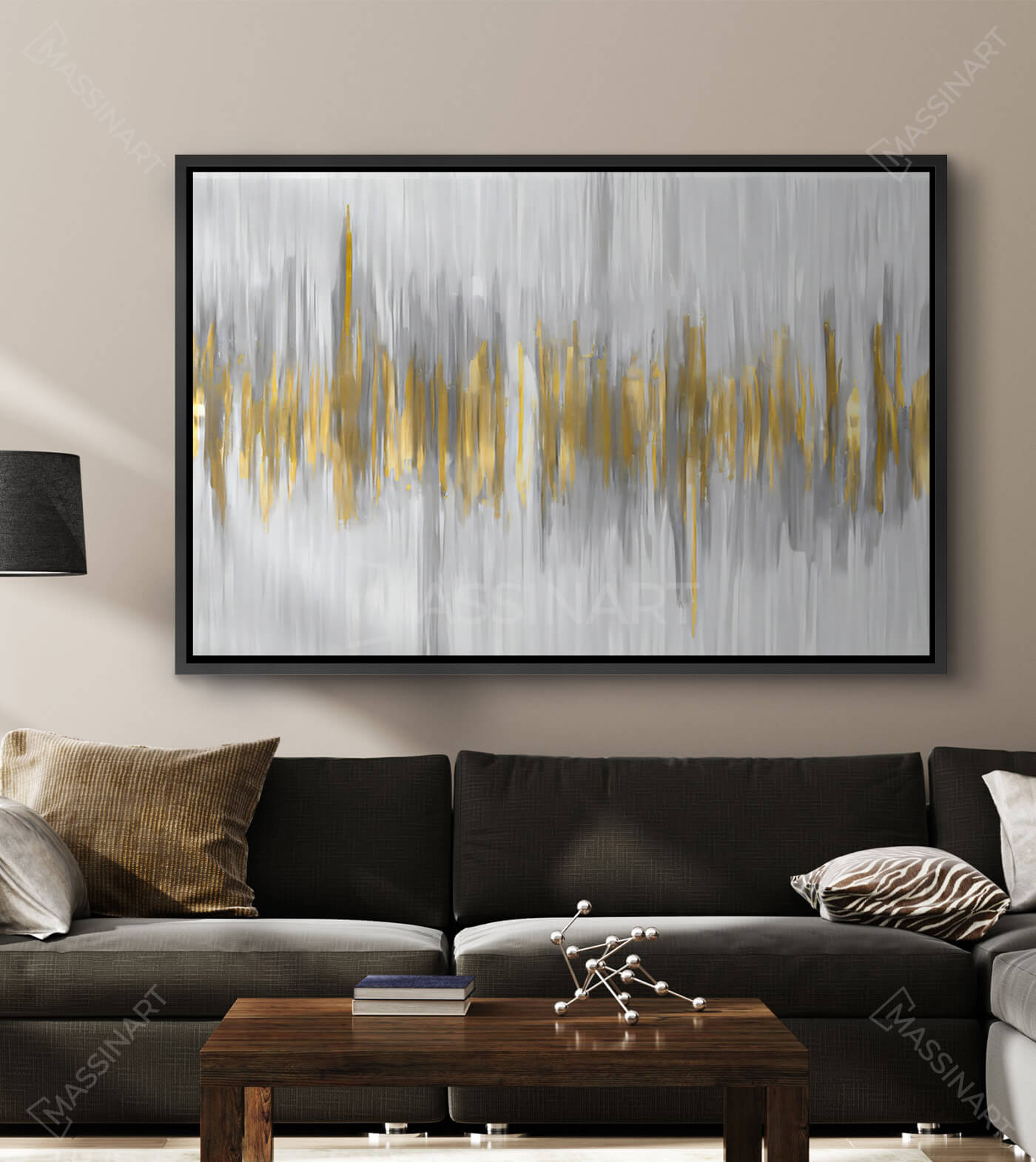 Cuadro Fading into Gold en un salón moderno — Massinart
