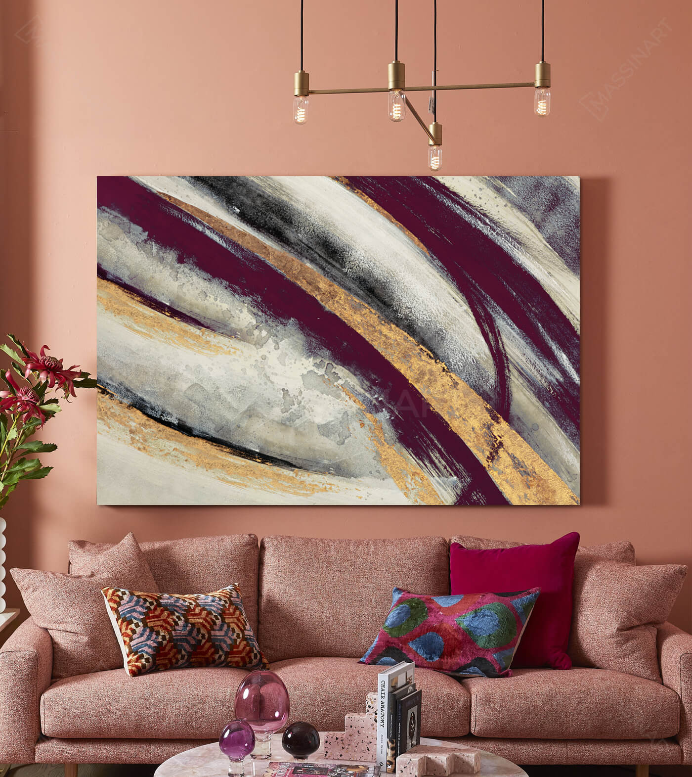 Cuadro Gilded en salón moderno con sofá de terciopelo — decoración de pared Massinart