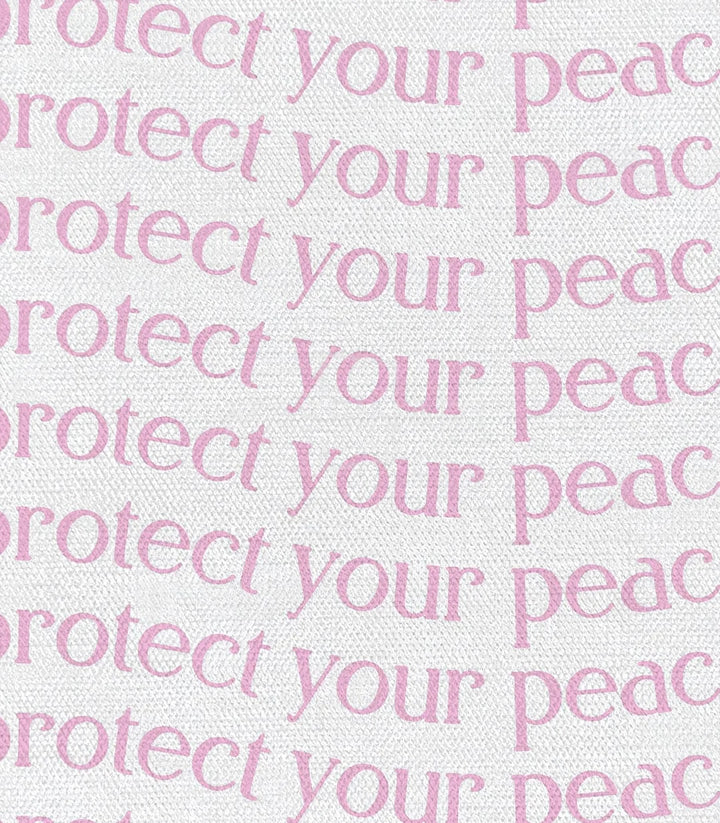 Conjunto decorativo: díptico Lucky Glow, sillón rosa empolvado y peonías frescas — Massinart
