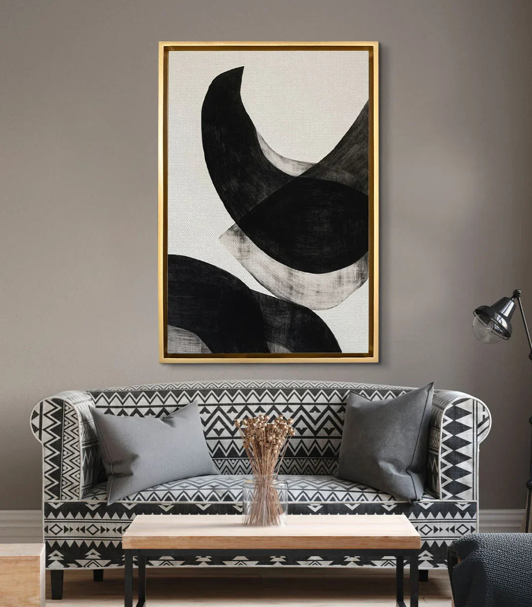Cuadro Ink Mirage en salón moderno con sofá geométrico — Massinart