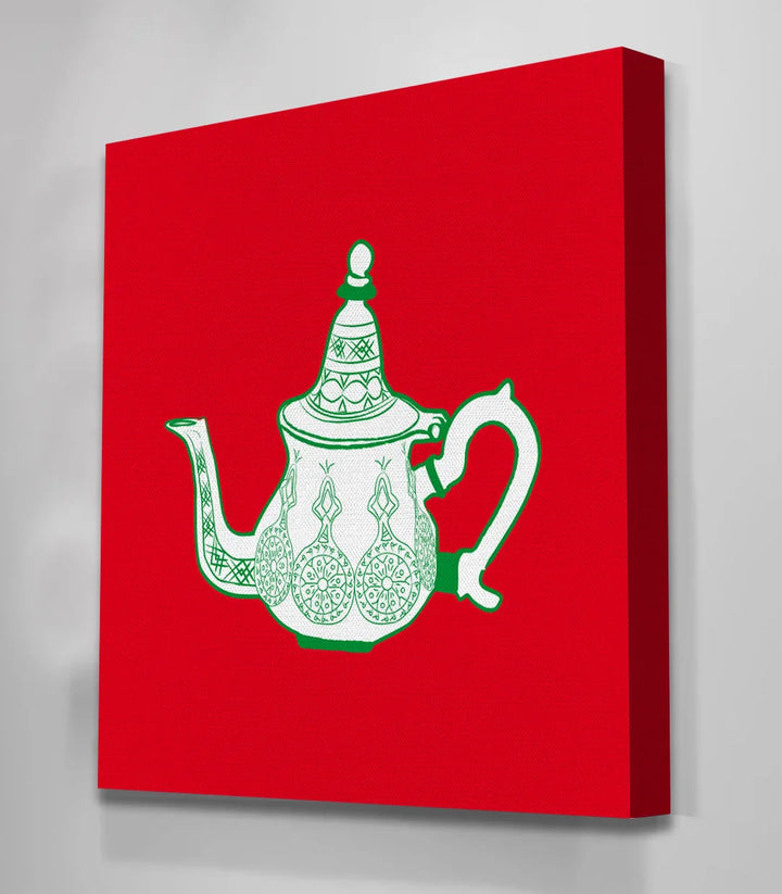 Cuadro linterna árabe calada en rojo con geometría sobre fondo verde — Massinart